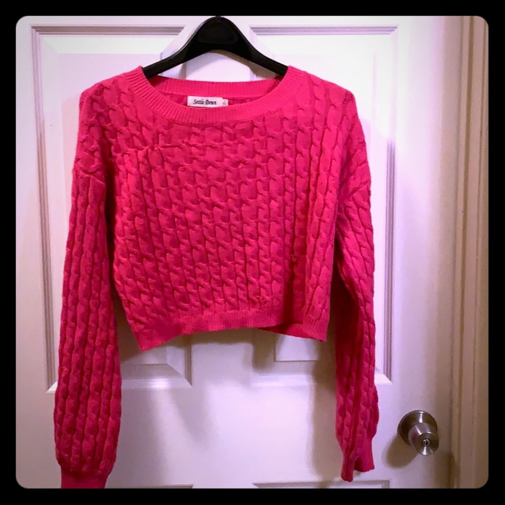 pink women’s Settle Down crop top sweater size M